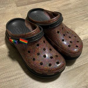 Platform Pride Crocs